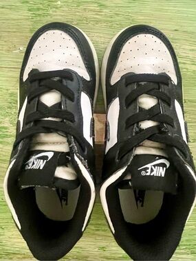 Nike Kids Dunk Low Panda Black and White Sneakers Size 9C
